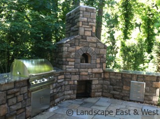 Outdoor Kitchen Design on Project Spotlight  Lake Oswego Outdoor Kitchen Design