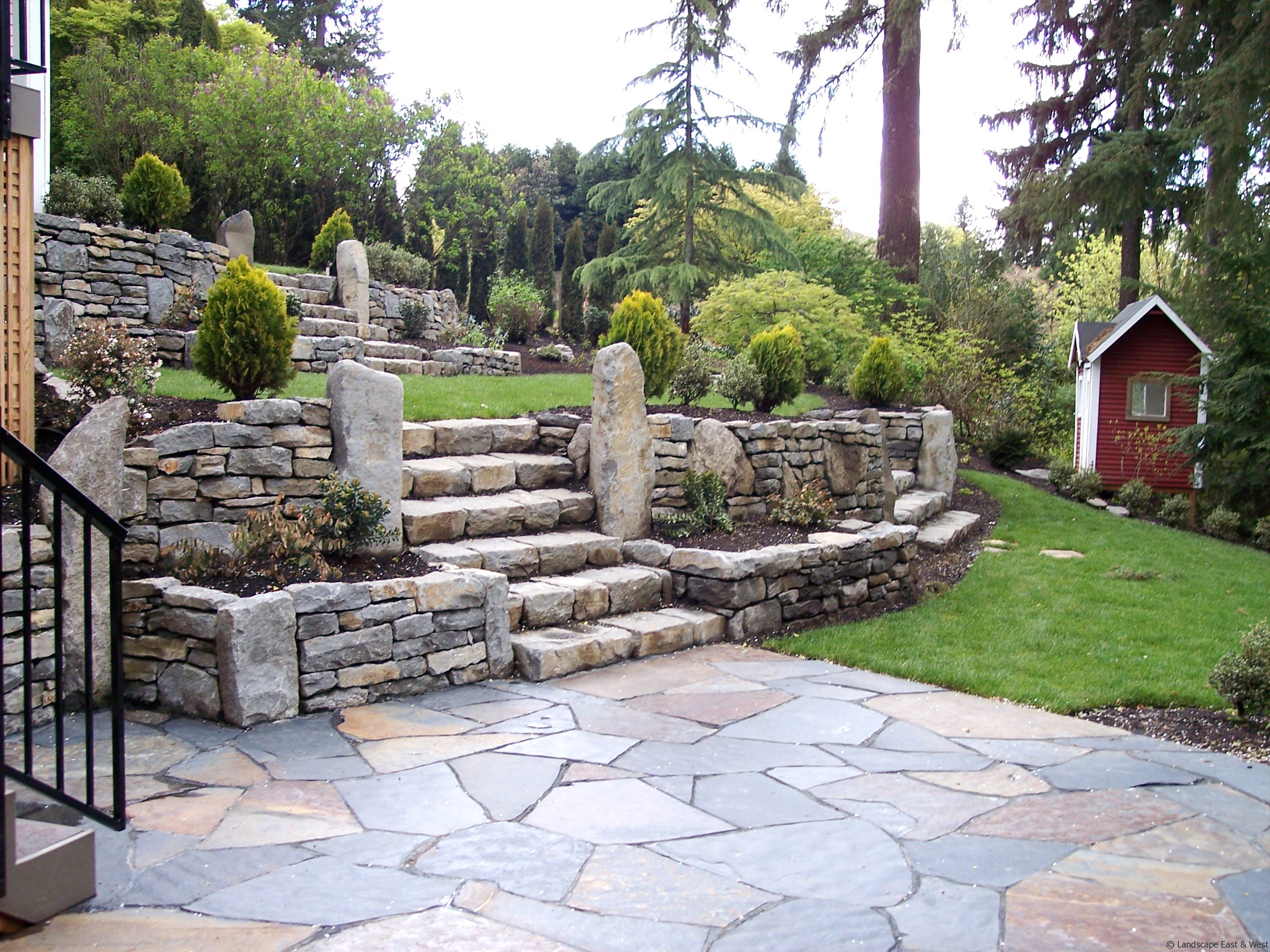 10 Custom Retaining Wall Designs for Portland Landscaping ...