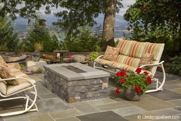 http://www.landscapeeast.com/wp-content/uploads/2015/09/Custom-Fireplace-Design-in-Hillsboro.jpg